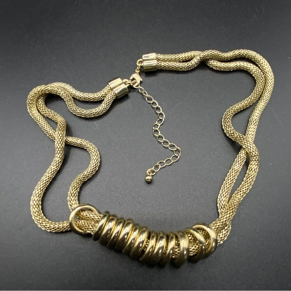 Mesh Chain With Gold Rings Double Strand Statement Necklace - Picture 2 of 9